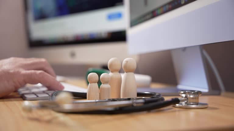 پشتیبانی وبسایتهای درمانی و CRM پزشکی برای کلینیکهای ترک اعتیاد در کرج: ارتقاء مدیریت بیمار و حفظ پایداری 2026 - مدیریت بیمار ترک اعتیاد