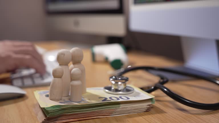 سئو سایت پزشکان و برندینگ دیجیتال پزشکی برای مطب دندانپزشکی ایمپلنت در اصفهان: بازاریابی آنلاین پزشکان