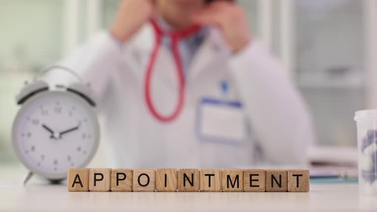 سیستم نوبتدهی آنلاین و CRM پزشکی برای بهبود خدمات اورژانس 2026