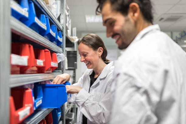 پشتیبانی فنی داروخانه شبانهروزی در شیراز - توسعه وب سلامت، طراحی سایت داروخانه