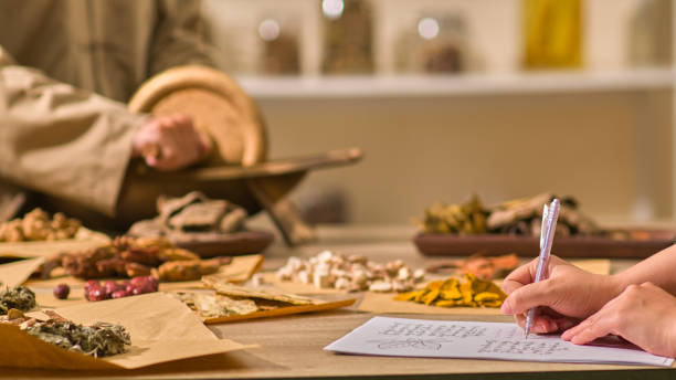 بهینه سازی وب سایت سلامت و بازاریابی کلینیک طب سنتی در اصفهان