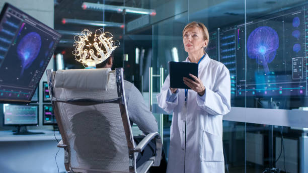 CRM پزشکی و بهینهسازی تجربه بیمار برای فوق تخصص مغز و اعصاب