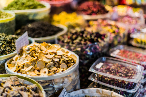 خشکبار عمده: بهترین قیمت خرید و فروش مستقیم در فروشیاب - بازار سنتی خشکبار و ادویهجات. قیمت رقابتی و آگهی عمده فروشی در فروشیاب.