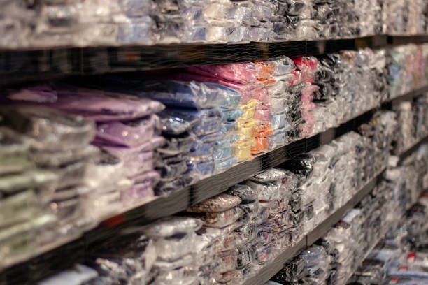 پوشاک عمده زنانه و مردانه | ارتباط مستقیم با تولیدکنندگان با فروش‌یاب