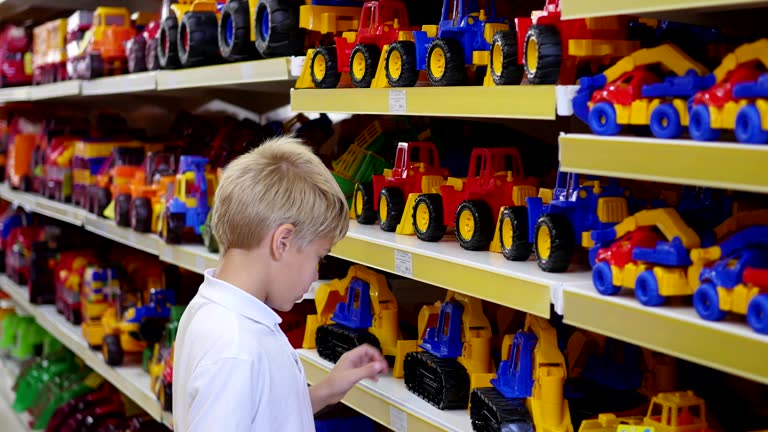 خرید عمده لوازم ورزشی و اسباببازی | بهترین قیمت در فروشیاب | تامین کننده لوازم ورزشی