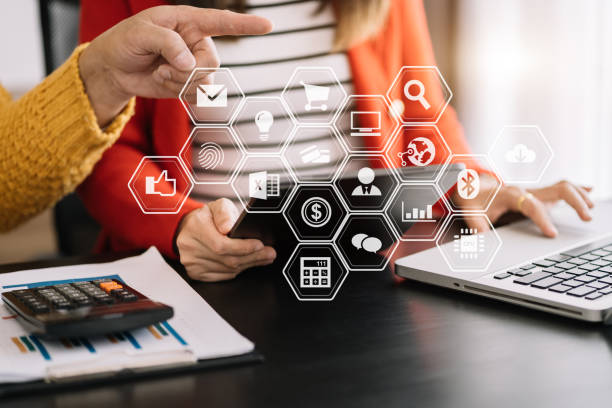 فروشیاب: تیم تجاری در جلسه - افزایش فروش عمده با نیازمندیهای تجاری