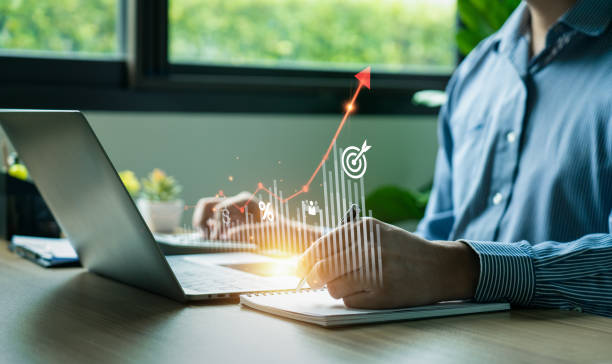 همکاری با فروشیاب، خرید و فروش عمده، آگهی تجاری