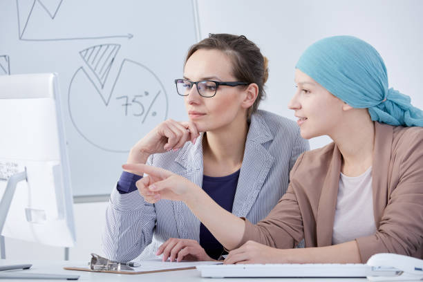 مدیریت بهینه بیماران سرطان با CRM پزشکی در اصفهان