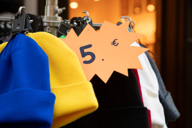 کلاه‌های پشمی ارزان عمده | بهترین قیمت پوشاک عمده در فروش‌یاب