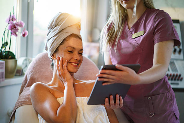 جذب بیمار آنلاین برای متخصصین پوست اصفهان، استراتژیهای بازاریابی هدفمند، پینوسایت