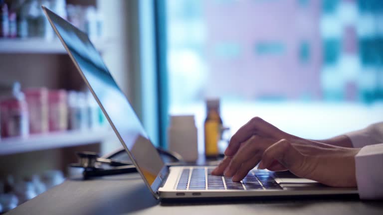 خدمات پشتیبانی وبسایت پزشکی و مدیریت وبسایت کلینیک در تبریز - پینوسایت