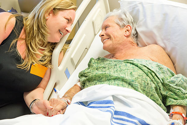 نوبتدهی آنلاین در کلینیک قلب مشهد: راهی نوین برای بهبود تجربه بیماران و رزرو آسان - بهبود تجربه بیمار کلینیک قلب مشهد