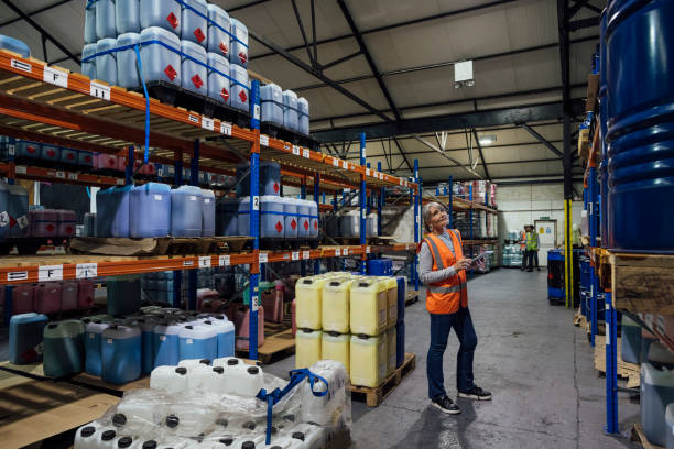 تامینکنندگان عمده فلزات و مواد شیمیایی را در فروشیاب بیابید – بررسی موجودی کالا برای خرید و فروش عمده و آگهی تجاری در فروشیاب