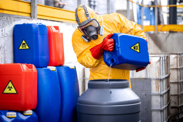 خرید عمده فلزات، مواد معدنی، شیمیایی و ماشینآلات صنعتی | آگهیهای دست اول در فروشیاب - فروشیاب، مواد شیمیایی صنعتی، آگهی تجاری