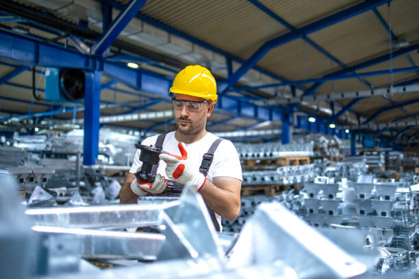 بازار عمده فروشان و تامین کنندگان صنعتی در فروش‌یاب | نیازمندی‌های تجاری