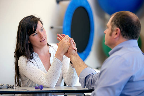 تجربه کاربری بیماران در وبسایت توانبخشی عصبی اراک و اهمیت آن