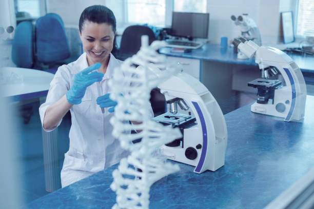 برندینگ دیجیتال پیشرفته برای آزمایشگاه تخصصی ژنتیک در شیراز: افزایش اعتبار و جذب بیماران - تجربه کاربری بیمارمحور در شیراز