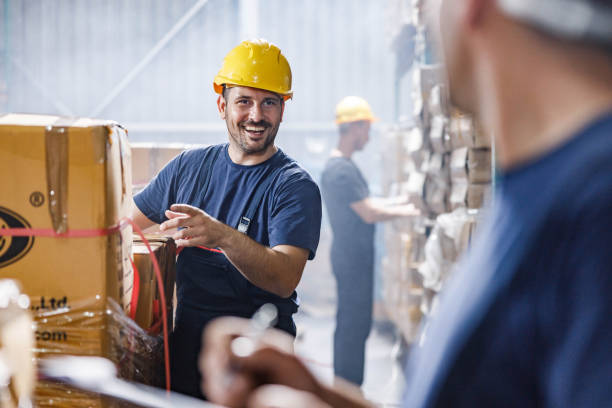 جستجو و یافتن سریع عمده‌فروشان و خرده‌فروشان معتبر - فروش‌یاب، تامین کنندگان کالا