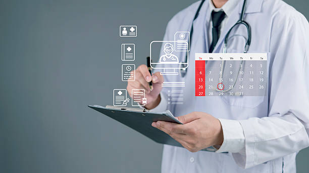 مدیریت برنامه بیماران توسط روانپزشک در شیراز: استفاده از سیستم نوبتدهی آنلاین و پرونده الکترونیک