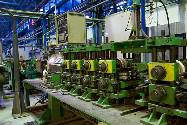 ماشین‌آلات صنعتی عمده: خرید، فروش و معاوضه در فروش‌یاب - ماشین تولید لوله در حال کار