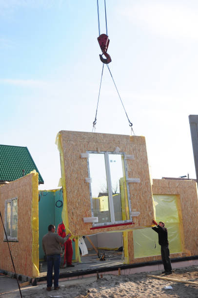 خرید خانه پیش ساخته مدرن از بناگر: تحویل فوری و نصب آسان برای ویلاهای لوکس شمال کشور در 2026 – مراحل ساخت خانه پیش ساخته و نصب سریع