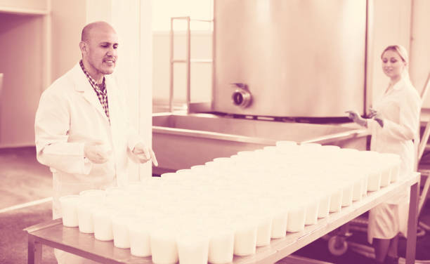 فروش عمده لبنیات تازه | فروشیاب، خرید مستقیم از تولیدکننده، آگهی تجاری