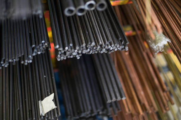 فروشیاب: پلتفرم مطمئن برای معاملات عمده فلزات، مواد معدنی و شیمیایی - فروش عمده فلزات