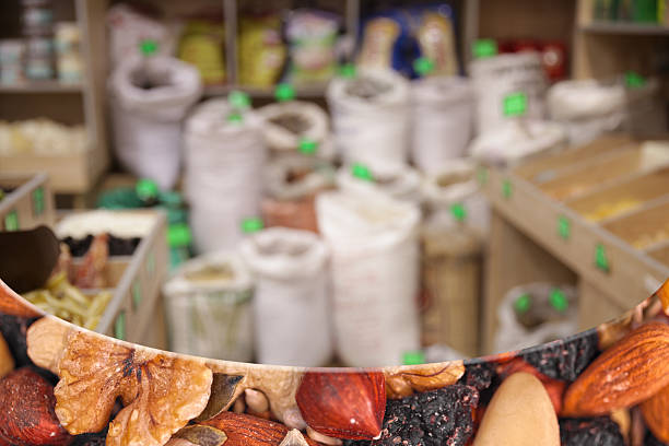 خرید عمده خشکبار و میوه در فروشیاب | انواع آجیل و مغزیجات برای فروش عمده | آگهی تجاری