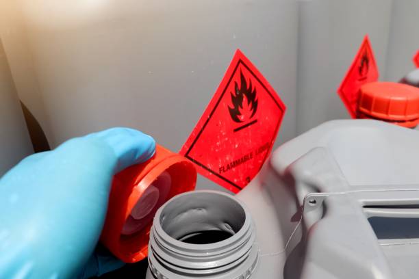 فروش مستقیم فلزات و مواد شیمیایی | ثبت آگهی در فروش‌یاب: خرید مواد شیمیایی و آگهی صنعتی