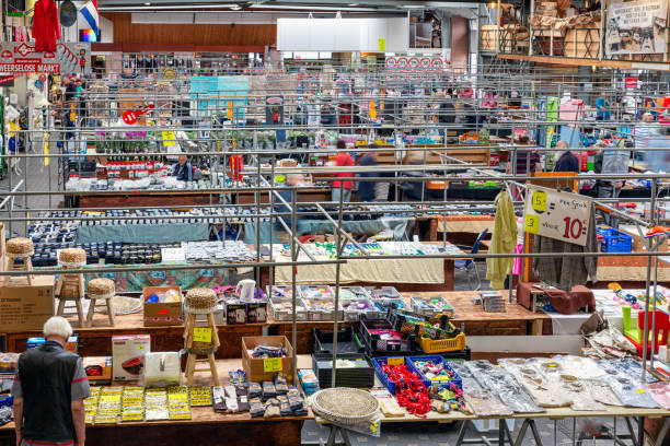 عمدهفروشی و خردهفروشی: آگهیهای تخصصی در فروشیاب برای همه کالاها - فروشیاب، خرید و فروش عمده، آگهی تجاری