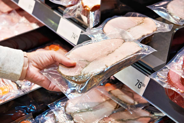 فروش عمده مواد پروتئینی: بستهبندی و عرضه بهداشتی در فروشیاب برای آگهی تجاری