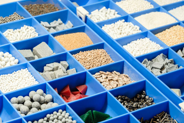 آگهی تخصصی مواد اولیه صنعتی: فلزات و مواد شیمیایی در فروشیاب - مواد معدنی ساینده مختلف از نزدیک - خرید و فروش عمده در فروشیاب