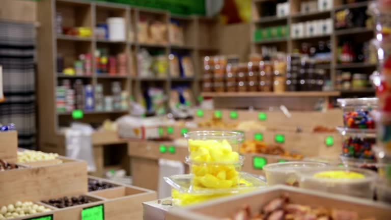 فروش عمده تنقلات و شیرینی | خرید عمده تنقلات، آگهی تجاری