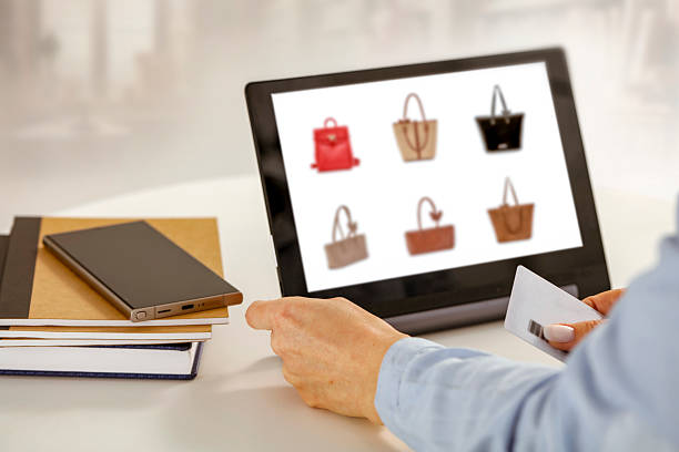 خرید عمده کیف اینترنتی در فروشیاب | بازار آنلاین عمده کیف و کفش