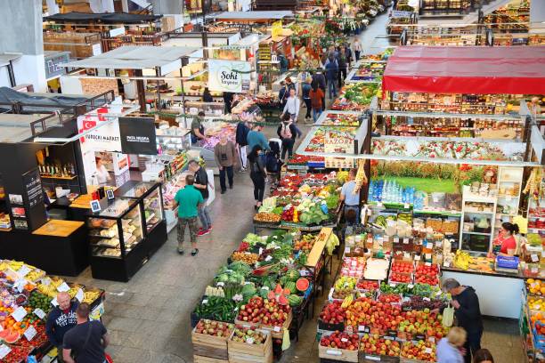 جستجوی ادویه، نوشیدنی و تنقلات عمده: فرصت‌های خرید ویژه در فروش‌یاب - بازار عمده فروشان و خرید و فروش عمده