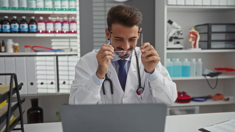 ساخت اعتماد آنلاین و افزایش اعتبار مطب قلب و عروق در اصفهان