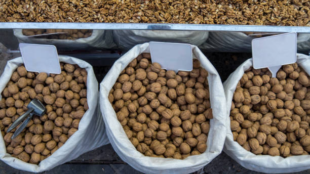 تامین نیاز عمده خشکبار بازار ایران! در فروشیاب، پسته، بادام، گردو و انواع تخمه را به صورت عمده و با قیمت رقابتی از تامینکنندگان معتبر خریداری کنید فروشندگان، آگهی رایگان خشکبار خود را ثبت کرده و اعتماد خریداران را جلب کنید - فروش عمده گردو، خرید و فروش خشکبار، قیمت رقابتی