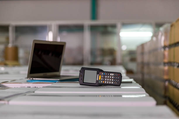 عمده فروشی الکترونیکی: فروش یاب، خرید و فروش عمده، آگهی تجاری