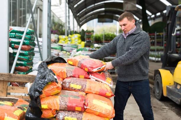 خرید عمده سم کشاورزی از فروشنده مستقیم | فروش یاب | آگهی تجاری