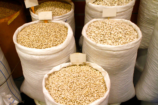 خرید و فروش عمده حبوبات و غلات مرغوب در فروش‌یاب، ارتباط مستقیم با تولیدکنندگان برای محصولات با کیفیت