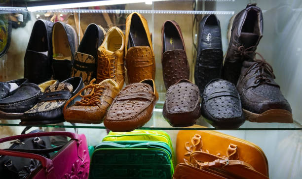 کیف و کفش عمده | فروش یاب، خرید و فروش عمده، آگهی تجاری