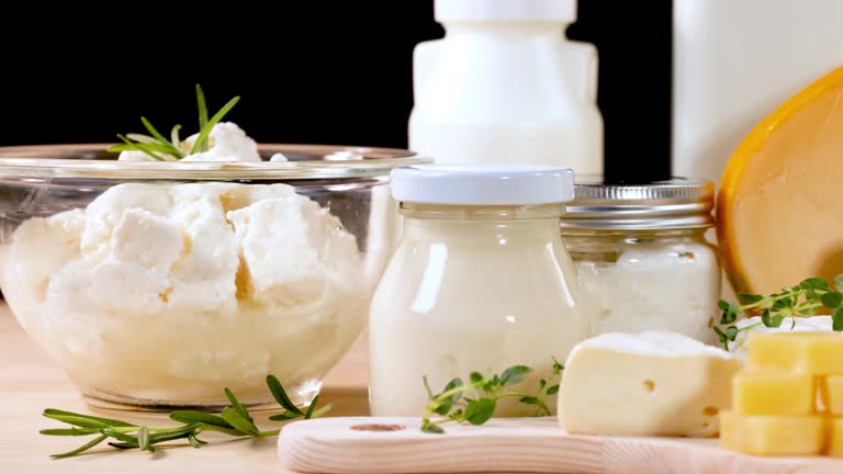 محصولات لبنی با کیفیت: فروش‌یاب برای آگهی عمده فروشی