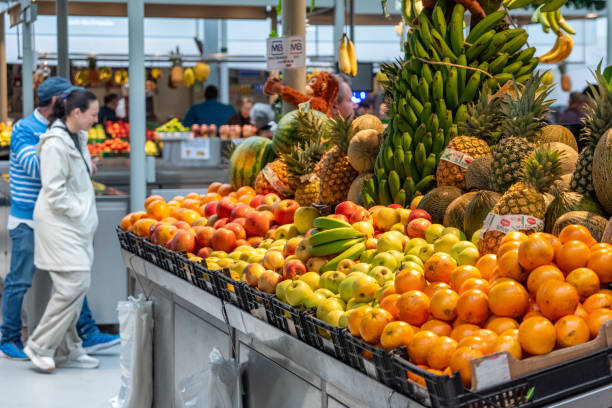 تنوع بالای میوه و سبزیجات در بازار: آگهی خرید و فروش عمده و تامین میوه عمده