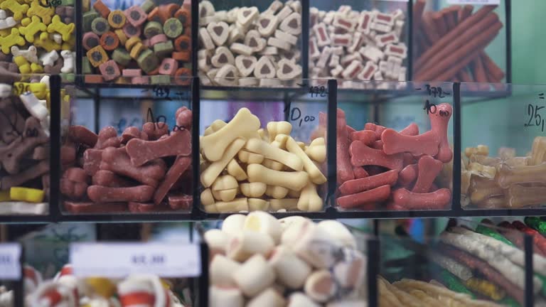 خرید عمده نوشیدنی، تنقلات و شیرینی از توزیع‌کنندگان اصلی در فروش‌یاب - فروش یاب، خرید عمده، آگهی تجاری