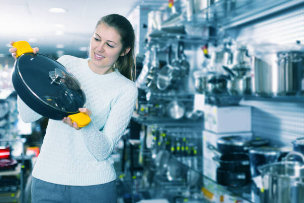 فرصتی بینظیر برای تولیدکنندگان و صاحبان صنایع! خرید محصولات صنعتی در فروشیاب، خرید و فروش عمده، آگهی تجاری