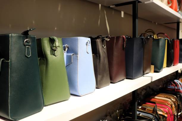 کیف و کفش عمده | خرید بی‌واسطه، قیمت کارخانه در فروش‌یاب | آگهی تجاری