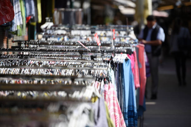 آگهی فروش مواد غذایی عمده در فروش‌یاب، خرید و فروش عمده، آگهی تجاری