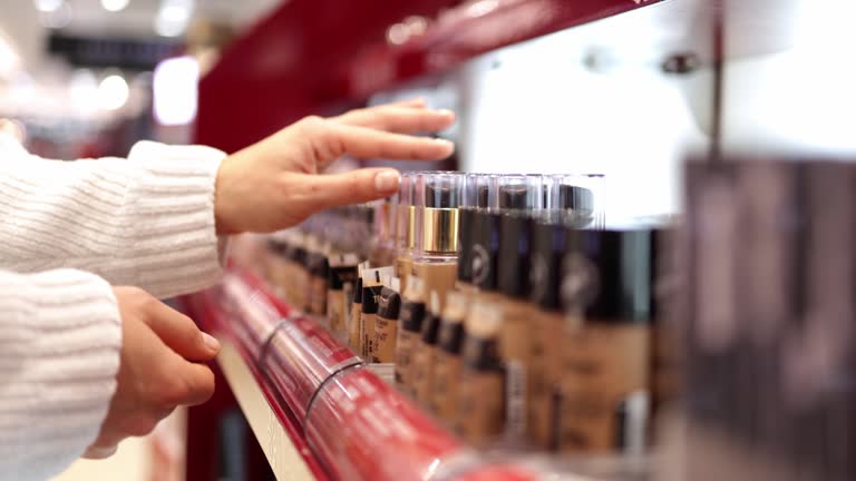 فروش مستقیم لوازم آرایشی در فروش‌یاب | خرید و فروش عمده محصولات بهداشتی با قیمت رقابتی