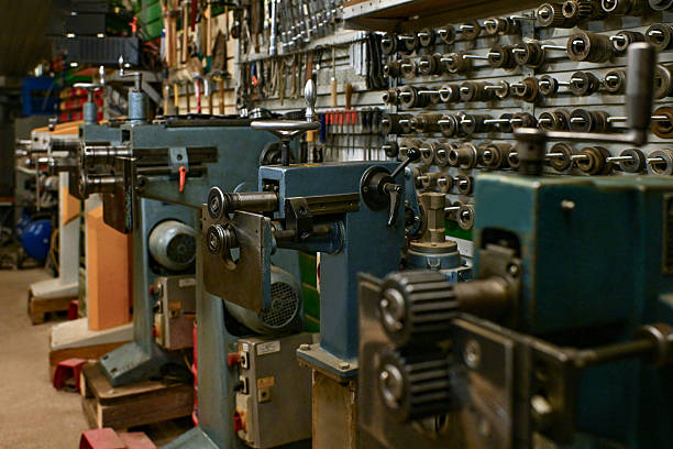 خرید و فروش عمده ماشین‌آلات صنعتی نو و دست دوم | فروش یاب، خرید و فروش عمده، آگهی تجاری