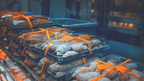 خرید عمده شیرینی در فروش یاب | آگهی عمده فروشی